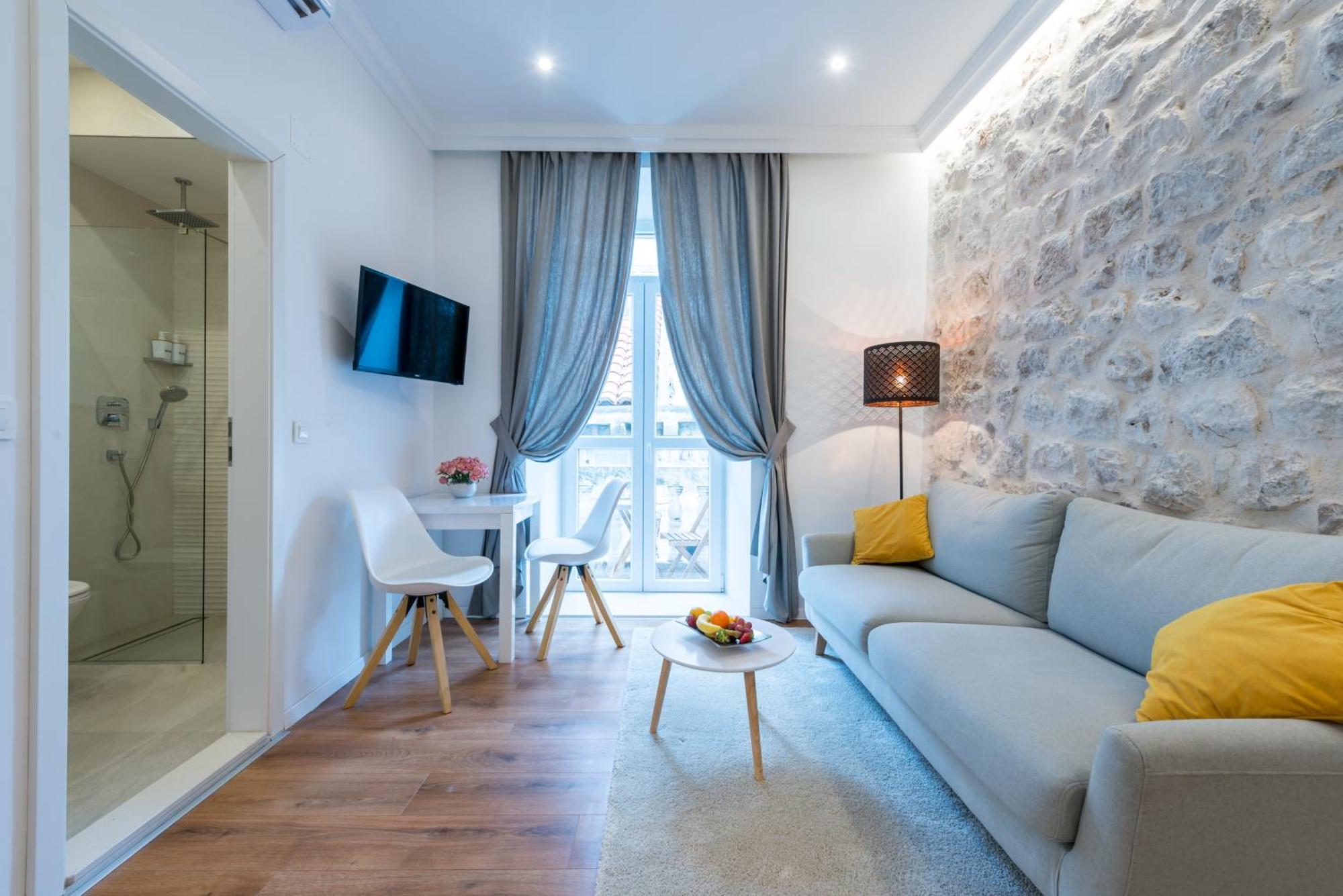 Deluxe Suite Balcony