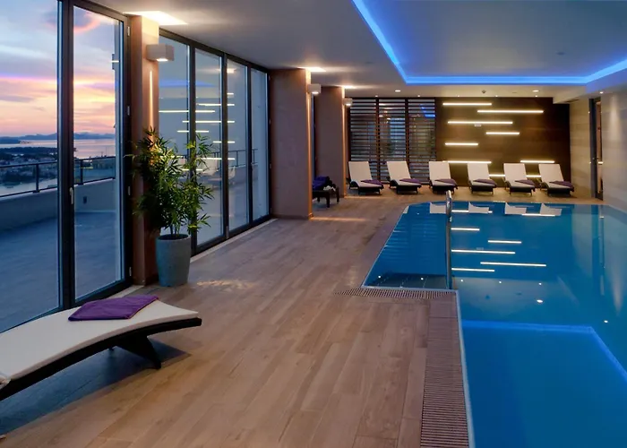 Hotel cerca del colegio: Hotel Adria