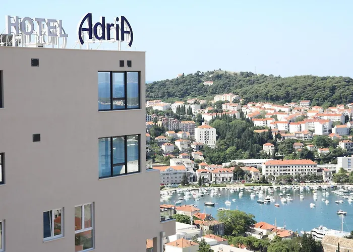 Hotel cerca del colegio: Hotel Adria