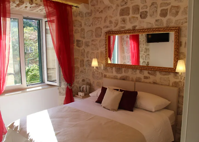 3-Sterne-Hotel: Villa Sigurata II