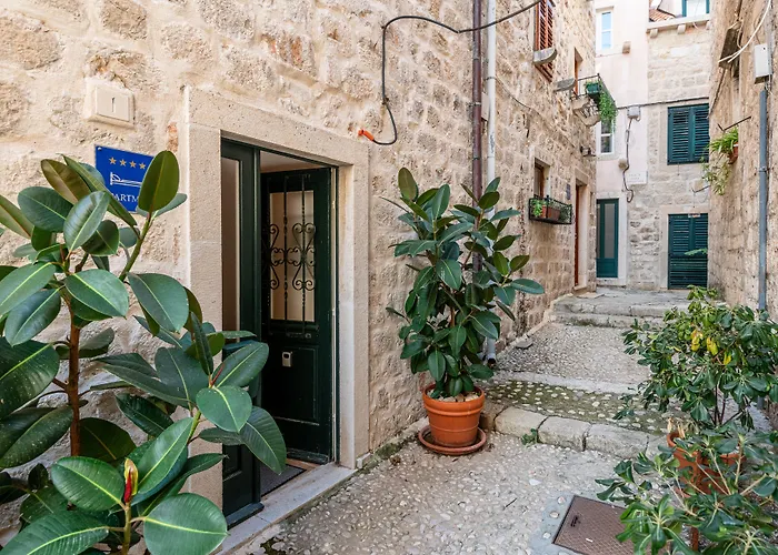 Villa Mirabilis, Stunning Superior Villa, Dubrovnik Old Town