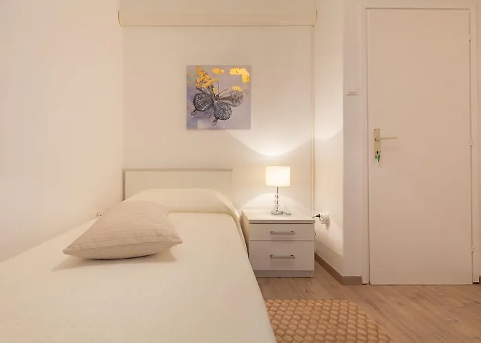 Ferienhaus: Holiday Home Nada